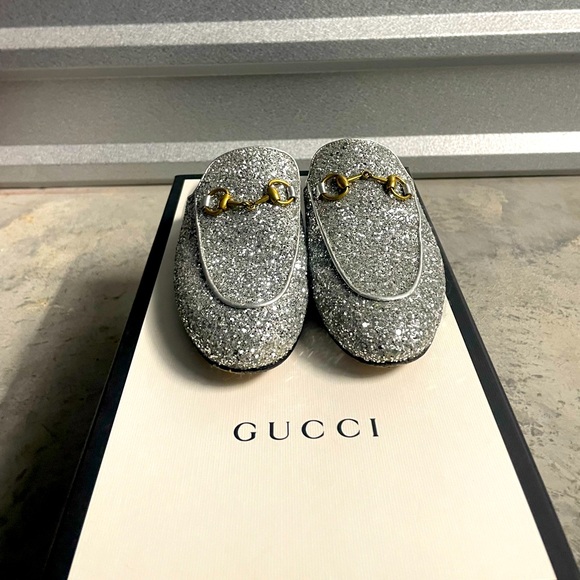 Gucci silver sparkle mules size 35 1/2.preowned good condition π - Picture 1 of 6